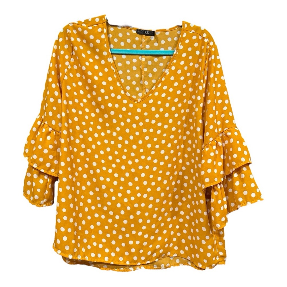 Cure mustard color with white polka dot pattern. Ruffled sleeves. Size L AR 11